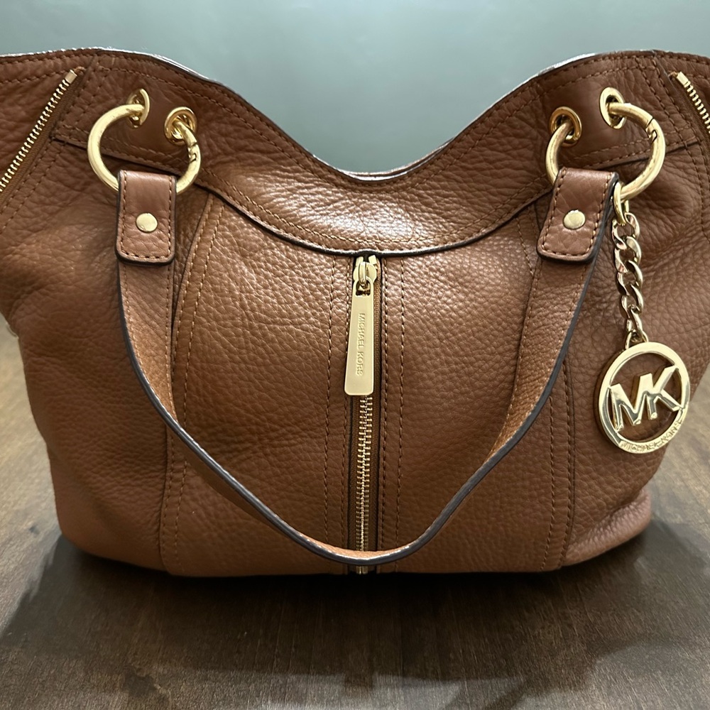 Michael Kors Tan Leather Shoulder Bag with Gold Accents